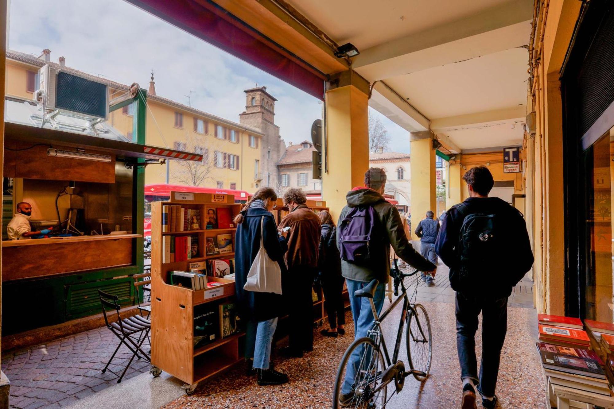 Borgo Cantarana Bologna Eksteriør billede